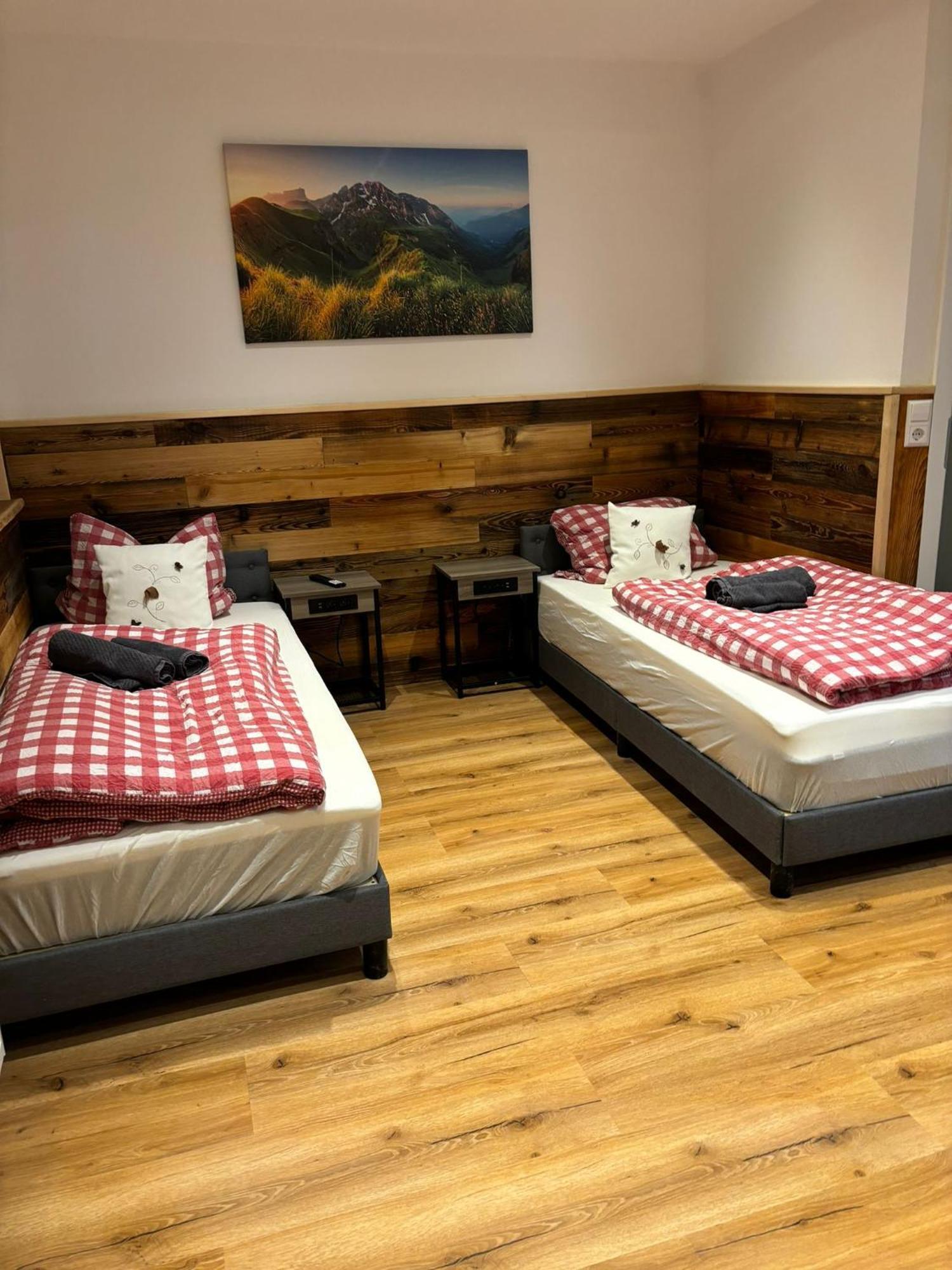 Hotel Waldhorn Stuttgart Bagian luar foto